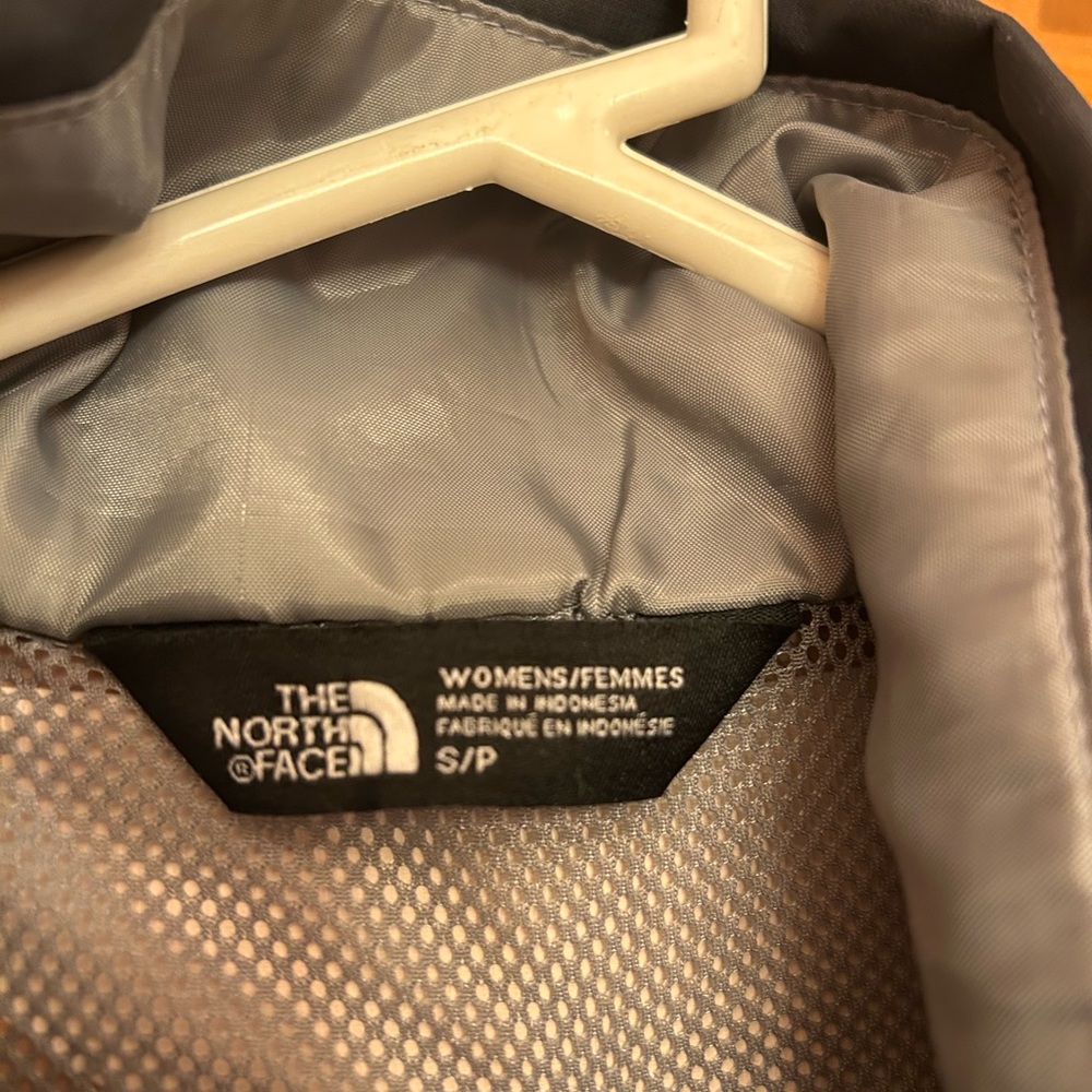 The North Face Dark Grey Jacket with Pink Logo - Picture 3 of 3